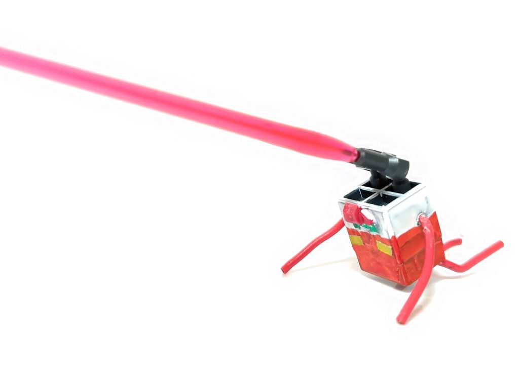 伏せうち形態が出来ます砲口からはビームが出ます