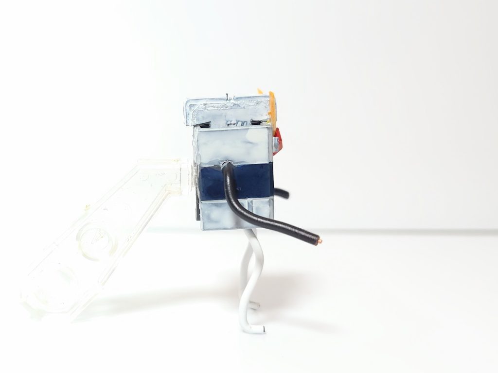 横なお本機はEXAMシステムではなくESAM（イサム）システムですなんとなくニュータイプに対して強くなる気がするシステムです