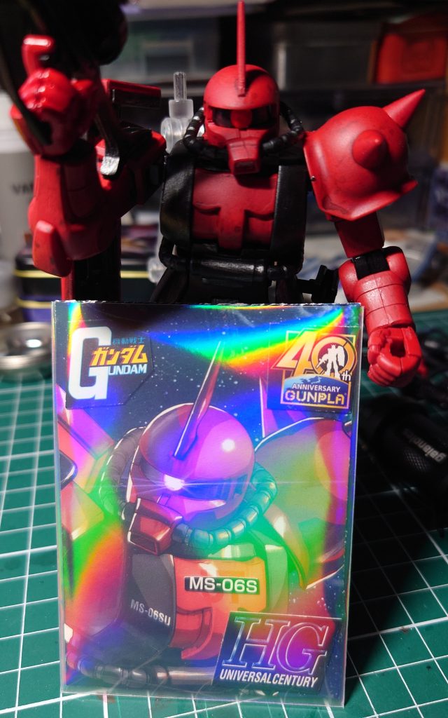 最近よく見かけるガンプラパッケージをトレカサイズに切ってスリーブ(百均)にいれる奴をやってみました これはセンスが問われますね でもパッケージ保管が簡単になるからオススメですね