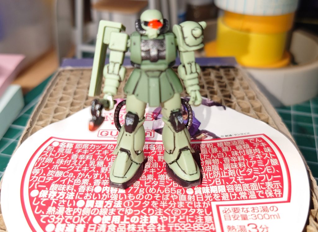 作品名：30周年ザクⅡ<p>　ガンダム30周年の時に発売された日清のカップラーメンとセットになっていた1/380ザクⅡを入手したので、部分塗装・スミ入れ・デカールワーク・つや消しトップコートで簡単仕上げ（当社比）しました　笑 　胸部・肘・膝・動力パ […]</p>
