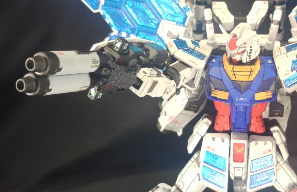 二連装ビームライフル　フルアーマー感を出すため、右腕に追加しました。