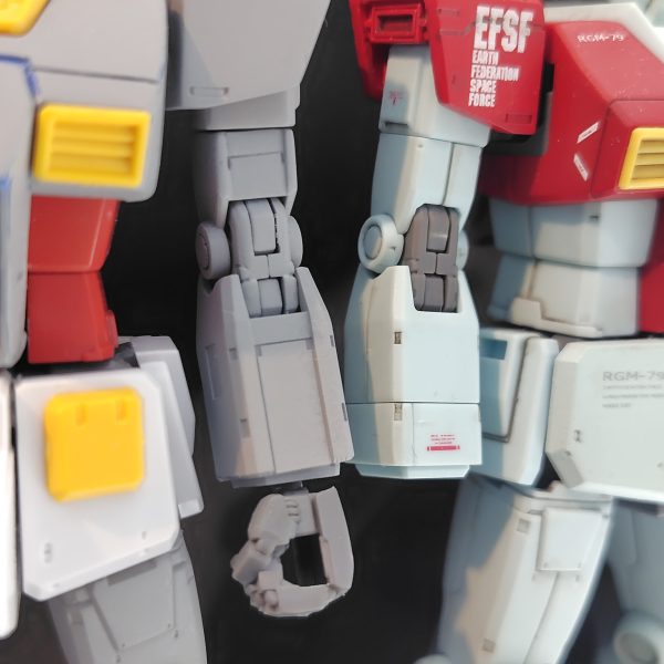 オリジンは腕のディテールが独特なので、おなじみのやつ？というか滝川虚至氏のイラストに近づけました。好みなので。（2枚目）