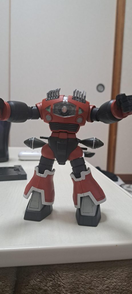 どうやって作ろう、塗ろう、いろんな方の作品を拝見。あっどうせ難しいことはできん。作ろうっ。いつも通り簡単フィニッシュ。