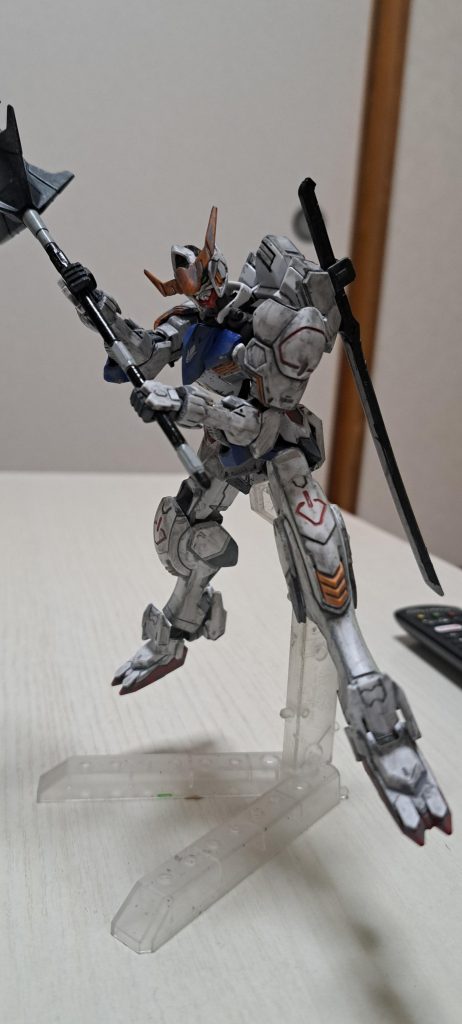 言う事きかないとぶつよ！みたいな