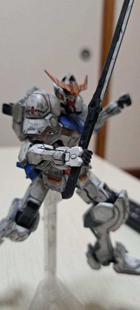 まぁ全体的に汚せたからいいかな。鉄血のはやっぱ汚してナンボみたいなとこあるし。