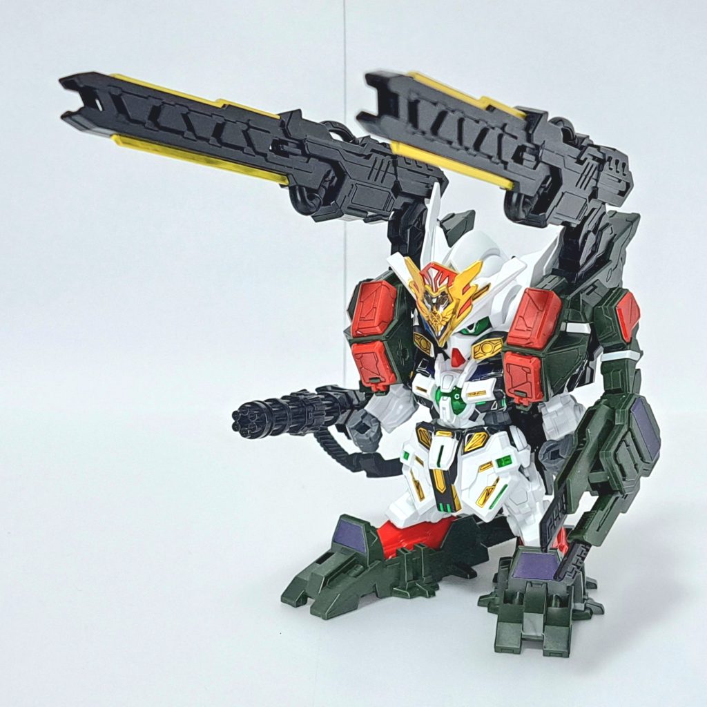 GFガンダムアストレアタイプ-BフルパッケージGFガンダムアストレアタイプ-Bにサージェントヴェルデバスターガンダムのフルパッケージを付けました