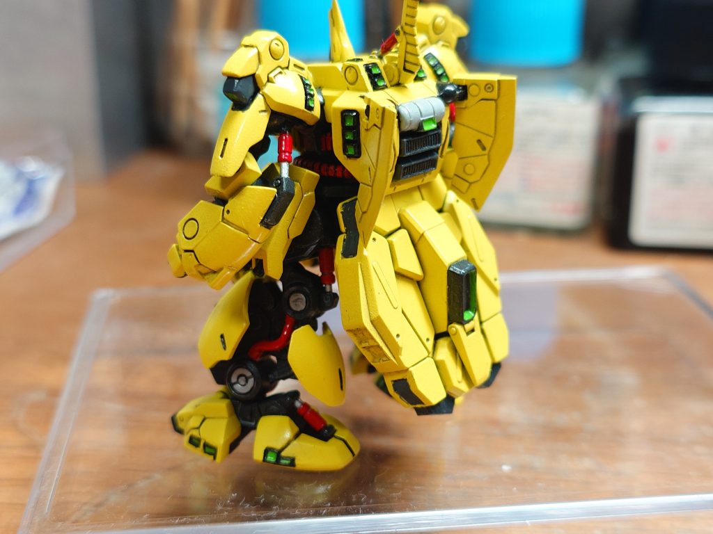 今回はツヤ有りで。