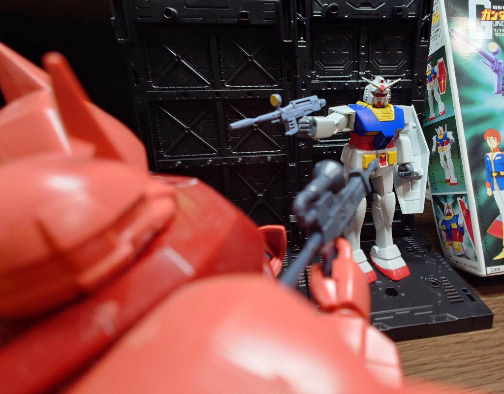 近くにあったゲルググと