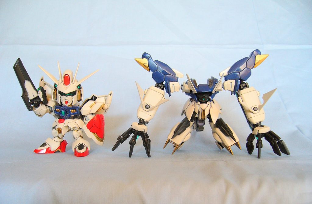 最後に、ノーマルレギルスにしまして。BBレギルスは、ほぼ無改造なのですが。首を別の体にすげ変えるだけでも、印象が変わるのがエイジのウェアシステムの面白いところ。欲を言えはもう一体ボディが欲しい。レギルス、レギウスときて、さしずめレギオスとか？(笑)ノーマル、格闘系ときたら、スピードタイプか射撃系。………そんな夢想をして幾年経ったのぉ(⁠*⁠´⁠ω⁠｀⁠*⁠)ﾖﾎﾞﾖﾎﾞ(笑)