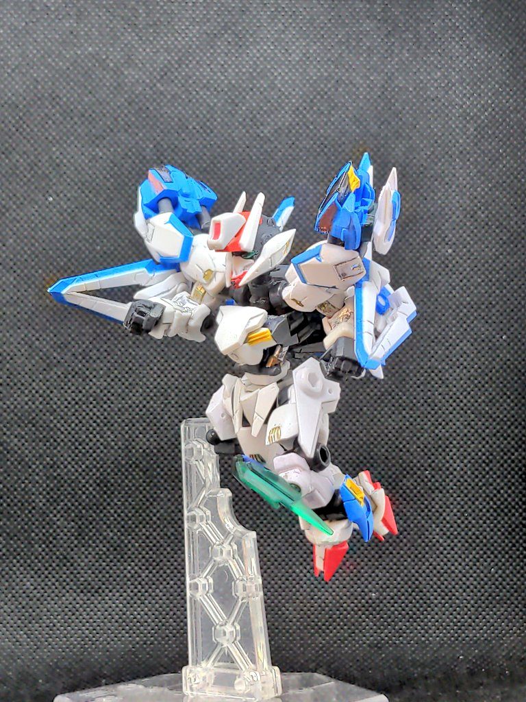 グレートクラウドシャーク–3枚目/制作者：@ChevalCLOUD