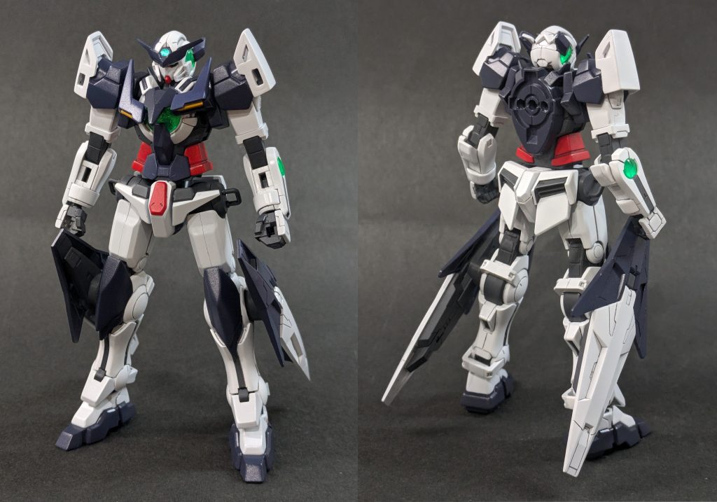 エクシア本体。改造した箇所は肩、腰の武器ラッチと足にフライトユニットを追加