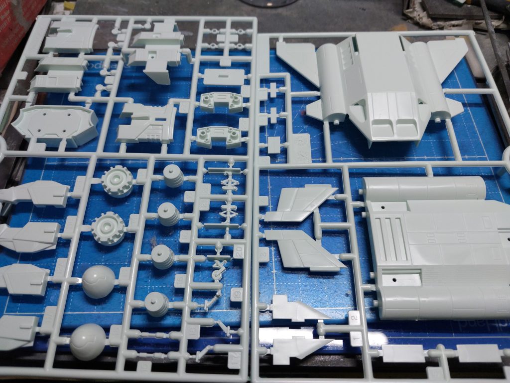 1/144 コアブースター スレッガー・ロウ搭乗機–2枚目/制作者：@dagored00