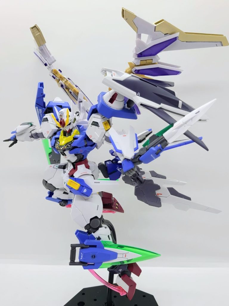 ガンダム エリミネスタ〔フルセイバー〕