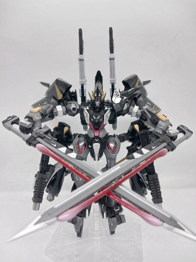 エクスカリバー対艦刀ことフラガラッハ IV ビームソード色だけ変更で出力等の変更は無し。まんまエクスカリバー対艦刀です(gundam-kao8)