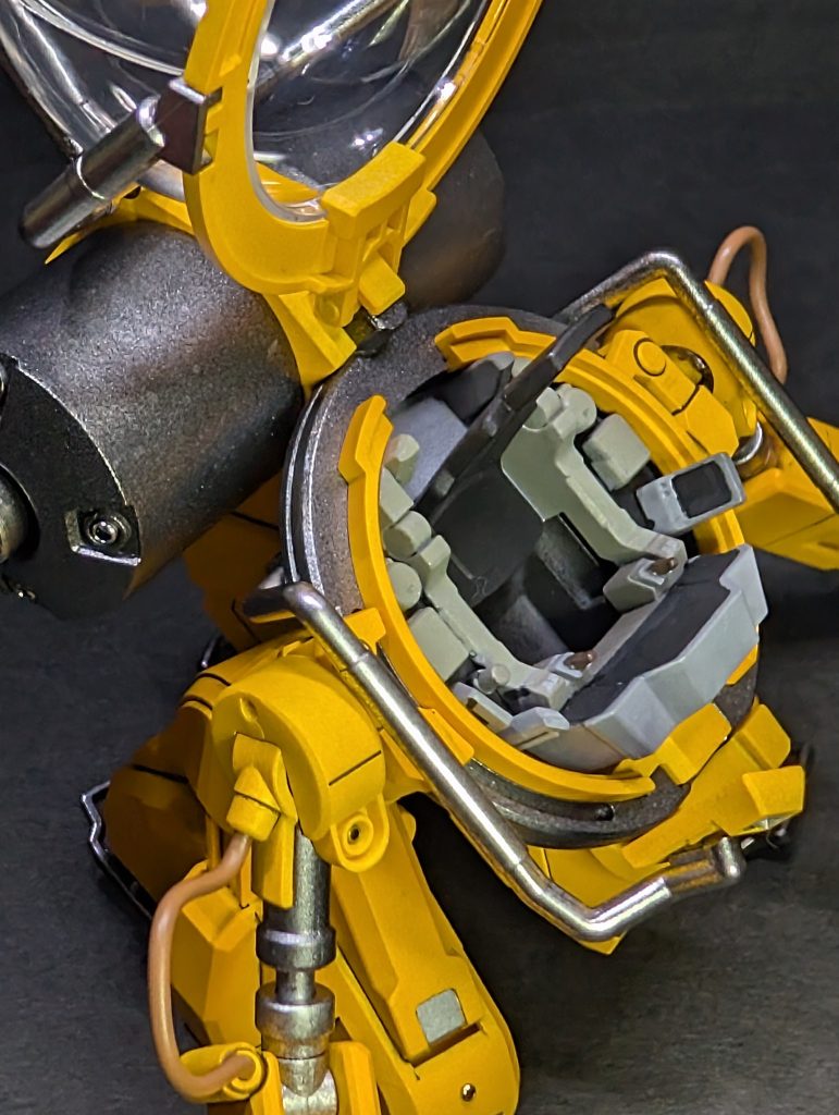 コックピットは雑に塗っときました