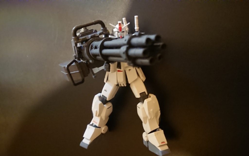 重火器も腕力で制御