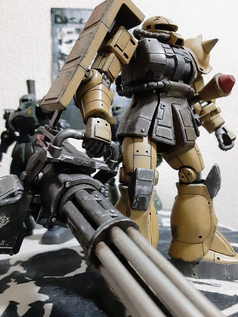 先程投稿した作品と同じ画像になりますが…😁💦。いつも皆さんの激シブ作品に刺激をいただき、老眼と闘いながら年に2機制作出来れば上等!な牛歩戦術的ペースで楽しんでます!(笑)