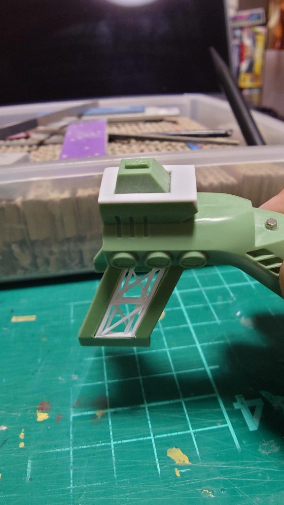 EXモデルの雰囲気を簡略化&アレンジして作成しています