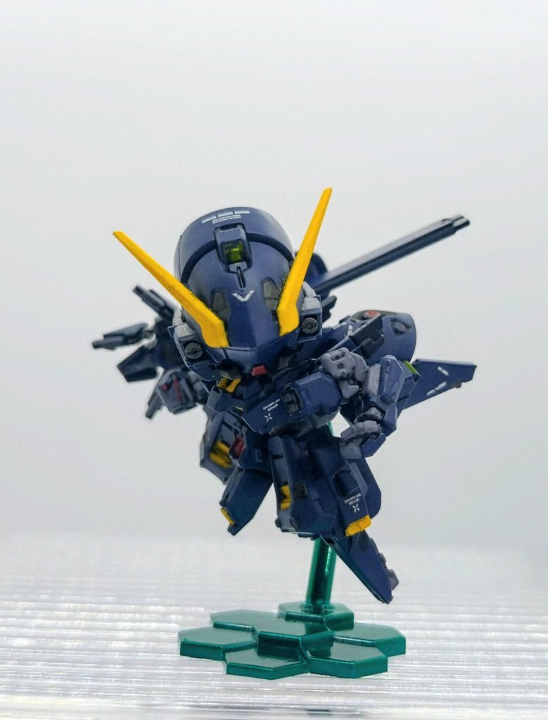 ・ウーンドウォート最後に塗装したキットでツヤ消し仕上げとなってます。通常カラーでもよかったのですがウイングや精太も白いので並べた際のバランスを考えてティターンズカラーに。