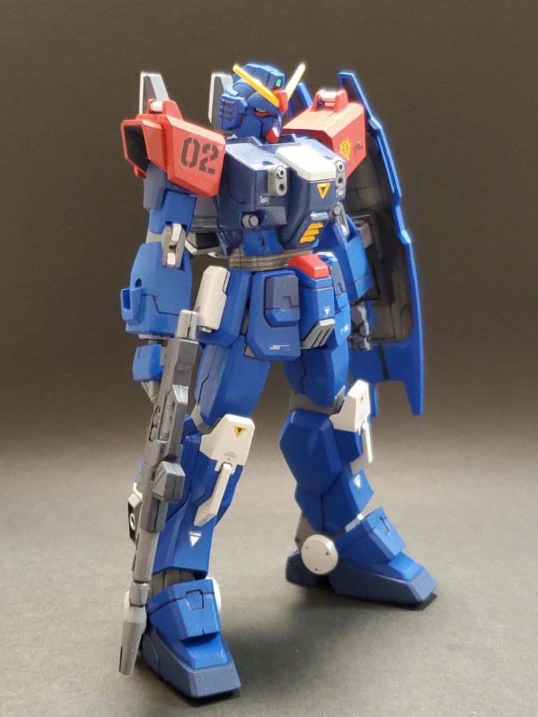 今回は我が家の積みの中でも五本の指に入る古参キット、旧HGUCのブルーディスティニー２号機を制作しました～🙌🎵ブルーディスティニーシリーズはリヴァイブ版が出て、旧HGUCは型番No.77と古くてディテールも可動域も少々見劣りしますが、スタイルは甲乙つけがたく、こちらも良キットだと改めて思いました😌☘️