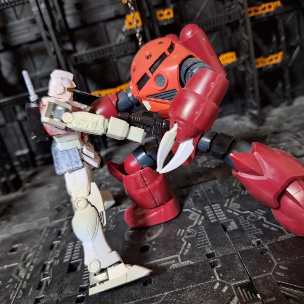 ジャブローに散る