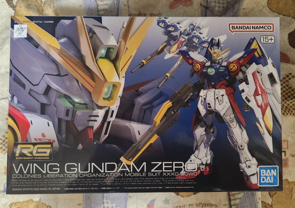 作品名：とどいたー<p>DMMで予約抽選に受かって買えたRGウイングゼロ(10月再販分)が届きました…今やってるやつ完成次第作るどー</p>
