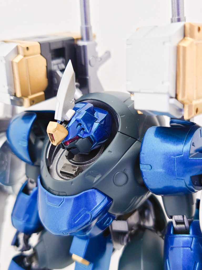 頭部は、グスタフカールを改造して取り付けてみました。