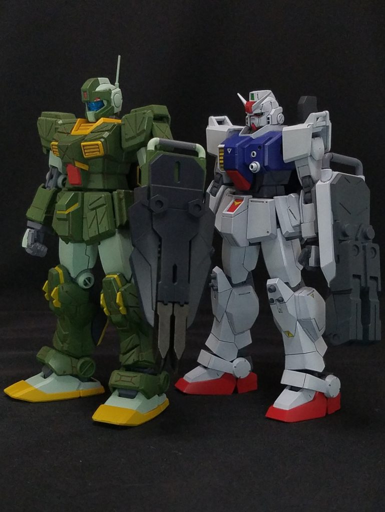 以前制作したRGM-79FP ジム・ストライカーで使用したグラップルパーツにも交換、その逆も可能です。