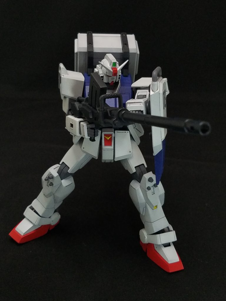 180mmキャノン砲とコンテナ装備。第10話、グフ・カスタムを狙撃するシーンをイメージ。