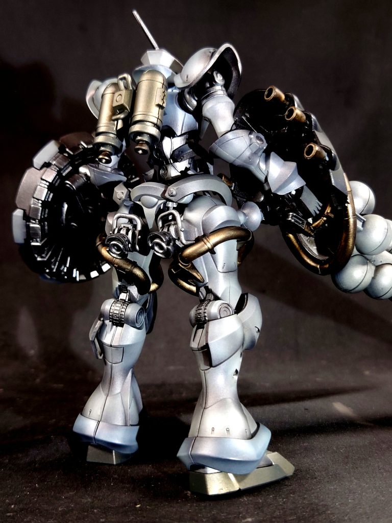 ギャン白磁–4枚目/制作者：やっすおう