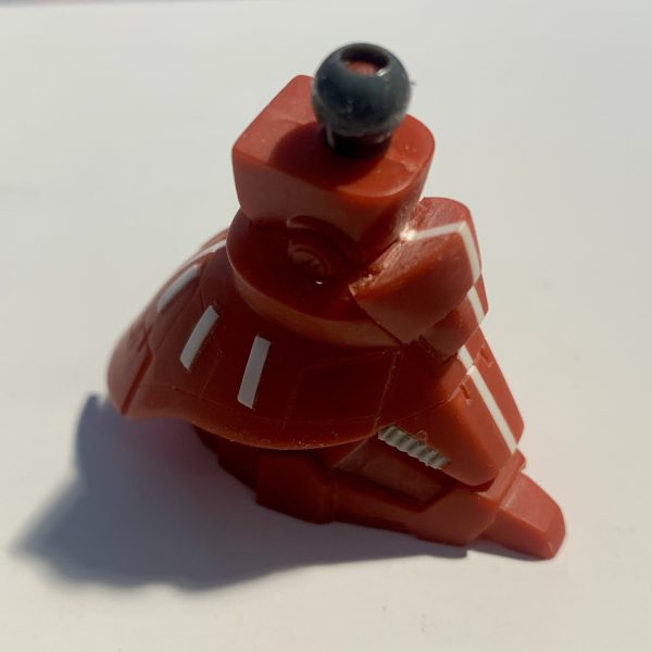 足から手を付けていきます細身だったので1ｍｍ幅増しＭＧを参考にしながらディティールを追加しています。（2枚目）