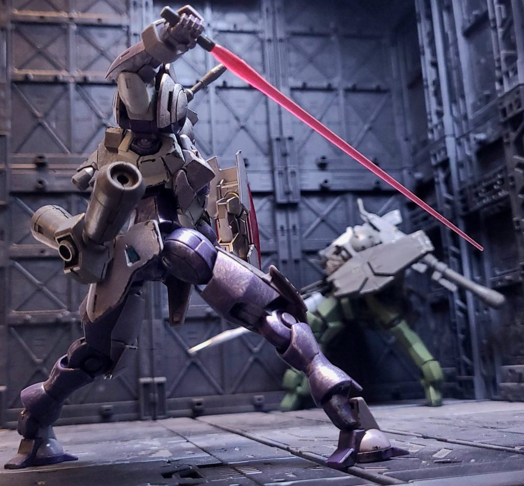 ウェザリング仲間のグレイズ改と合わせて。