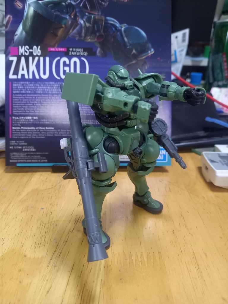 ザク(GQ)ウェポンラック増設–3枚目/制作者：disk