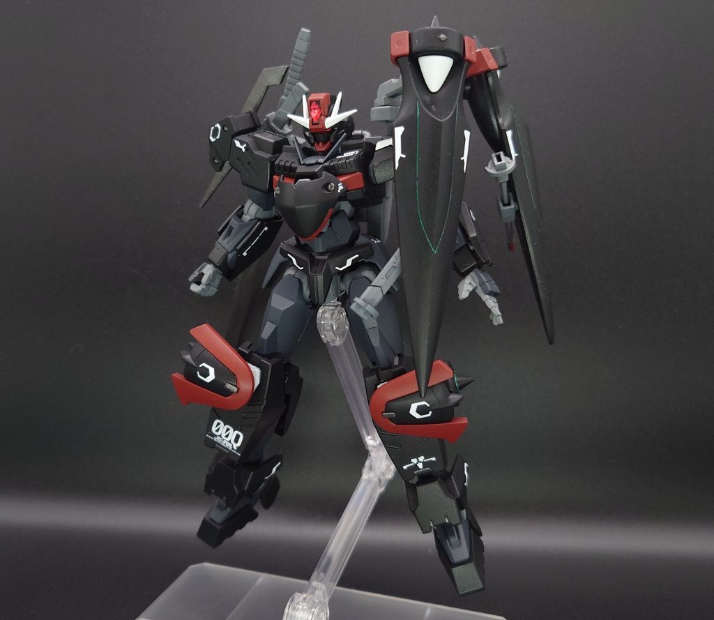 機体名：ダブルオーコマンドクアンタ・アスラ実弾兵器主体のガンダムダブルオーコマンドクアンタをマスラオの要素を追加し近接特化に仕上げたガンプラ。戦うための機体であったためガンダムの名を冠していたが、このガンプラのファイターは強敵との戦闘こそが対話と考えているため再びガンダムの名称が取り外されている。さまざまな敵との戦闘に勝利するための武装「漆ノ太刀」を有する。