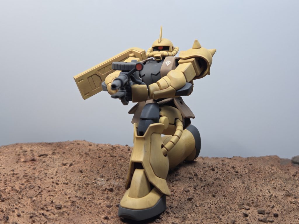 HGUC ザクII デザートカラー