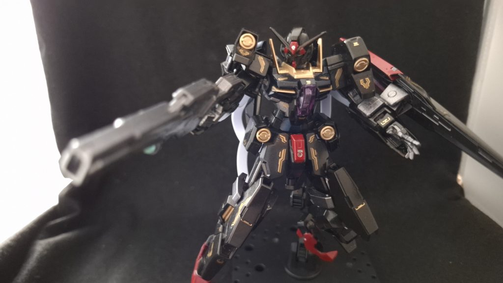 ガンダムプルトーネブラック–7枚目/制作者：闇鍋はにわ