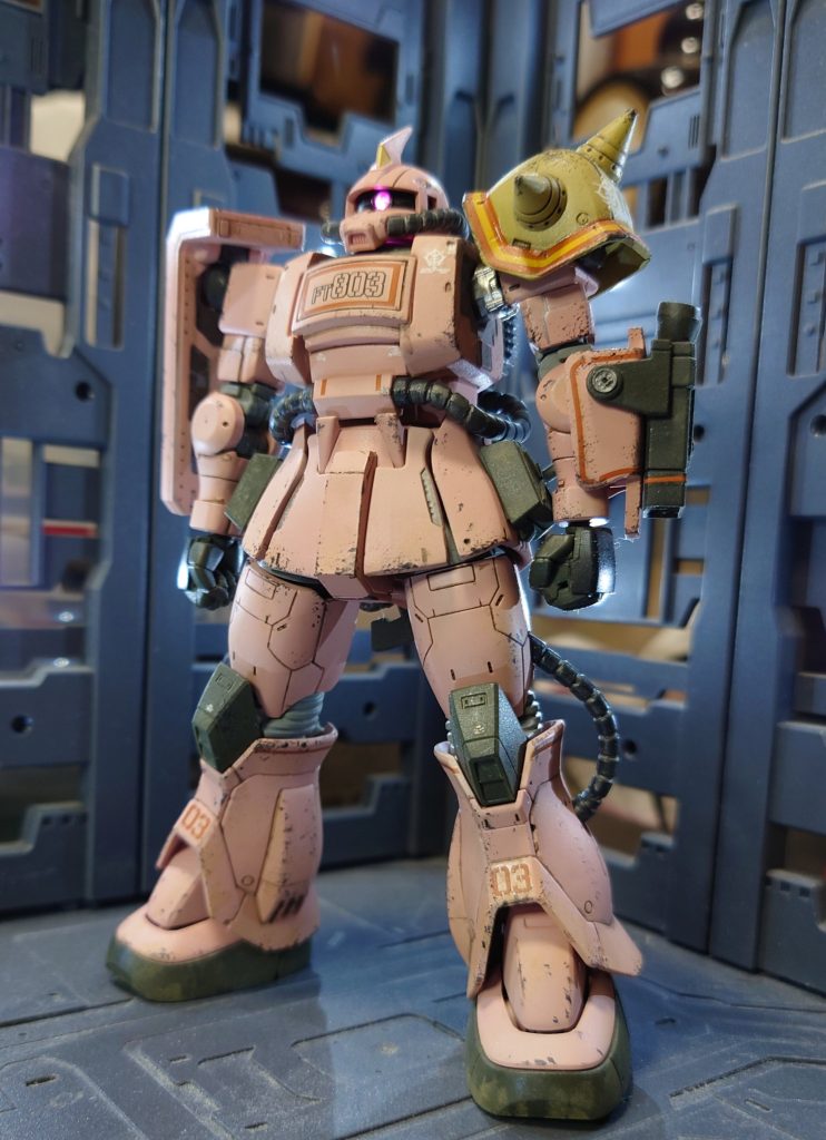 モノアイはBitTradeOne様の磁気スイッチ付きLEDを仕込んでいます。ユニットはランドセルの中にギリギリ納める事ができました。LED発光は目力が違いますし、撮影が楽です