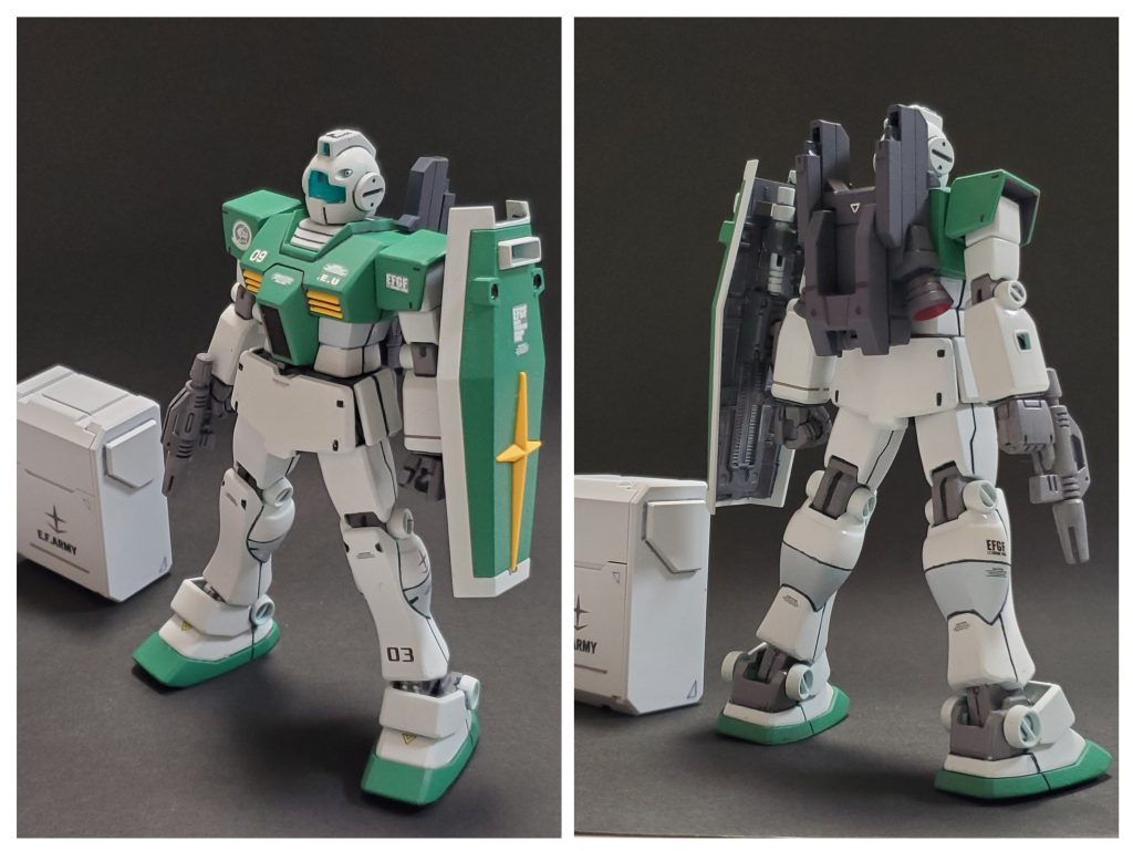 スナイパーカスタム制作が終了したのも束の間…今回の妄想ストーリー撮影に僚機が必要❕と感じ、急遽新たにヨーロッパ戦線カラーという事でジムを1機、新規で制作しました🤭🎵妄想設定として、アジア、北米方面での運用データを基にヨーロッパ戦線では敵領内での小隊単位での活動時間が長くなる事を想定してバックパックは陸戦型ガンダムと同様のものを装備。武装、弾薬などを持ちながら長時間の作戦行動を行えるようになっております😎✨