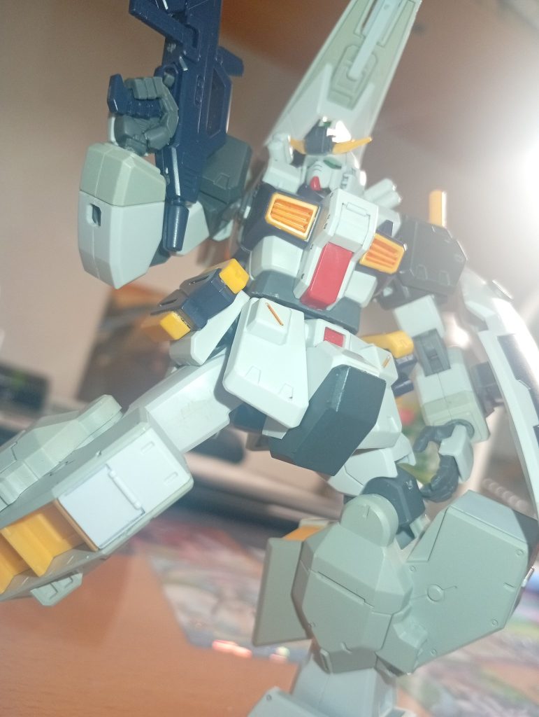 ガンダムTR-1「ヘイズル現改」