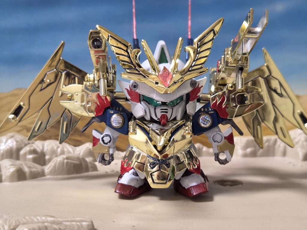 瞳部分を外すことで天来変幻の瞬間を演出…もうグリーンの塗装が剥げかけてますね…