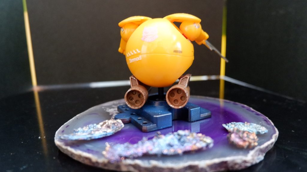 ザクレロハロは背中で語る