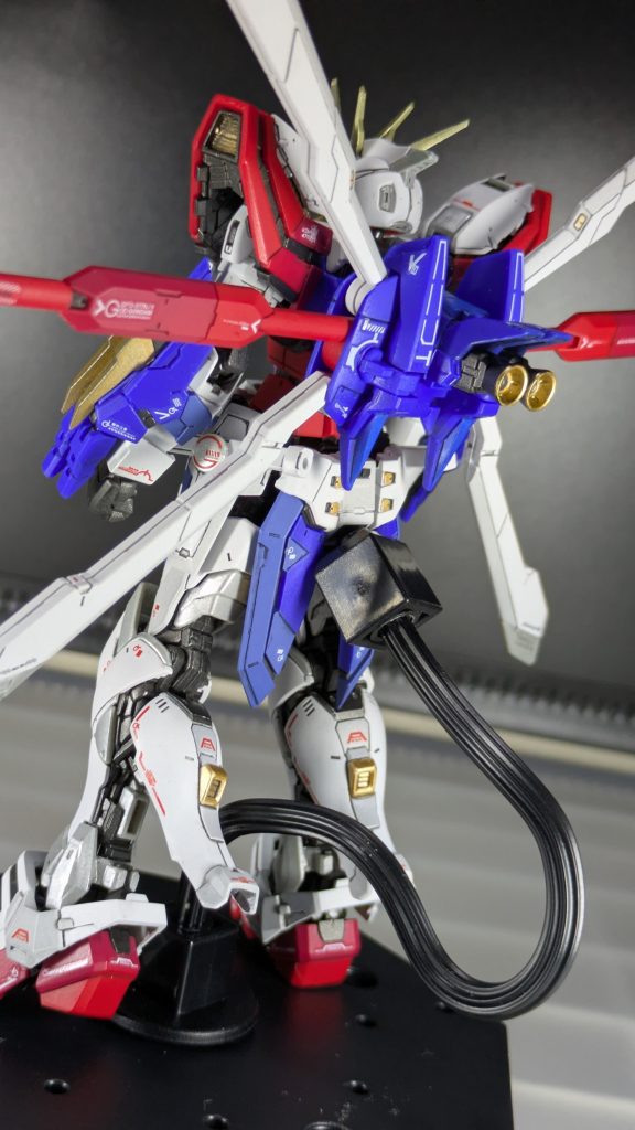 あと、ダイソーといえば、最近は良く使用させていただいている、このフィギュアスタンドですが、最近はクリアーカラーも出てましたが、200円で単純に2倍の価格なんですよね・・・。個人的にはコスパで考えたいのでこの今使っているブラックの100円のものを使用したいのですが最近はクリアーばかり見かけるようになり、本当にブラックは在庫がどこも品薄なようで、運良く見つけることが出来た際は買いだめしておくようにしていますw