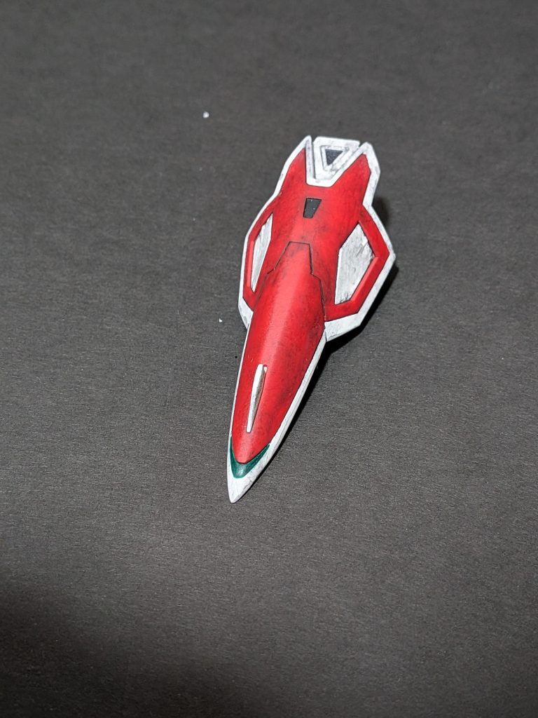 シールドブラックはリアルタッチマーカーブラックを重ね塗りしました。先端のグリーンは100均のモデラーマーカーメタリックグリーン使用しました。