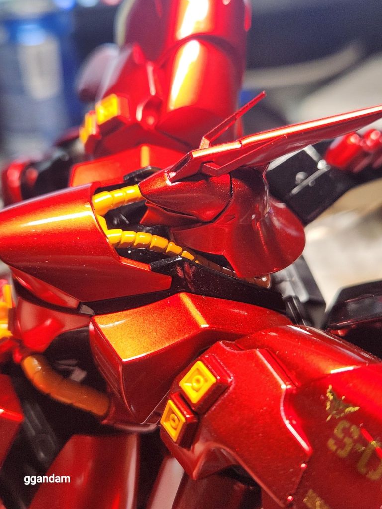 HGUC 1/144 サザビー–5枚目/制作者：aws100076