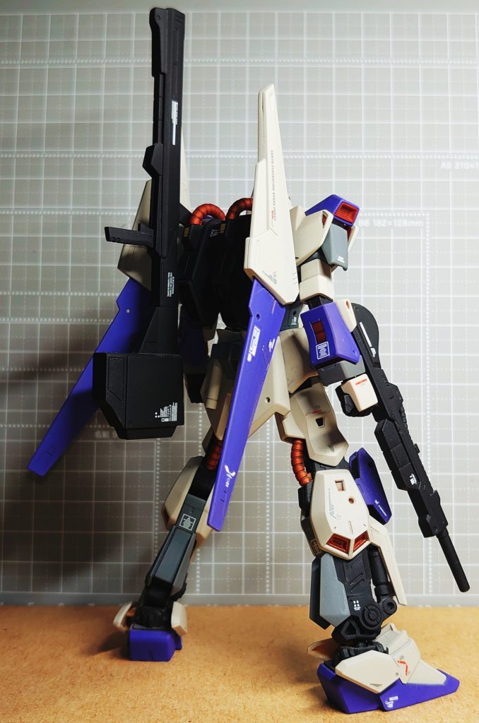 バインダーは開閉させるとハゲるので固定(´ρ`)