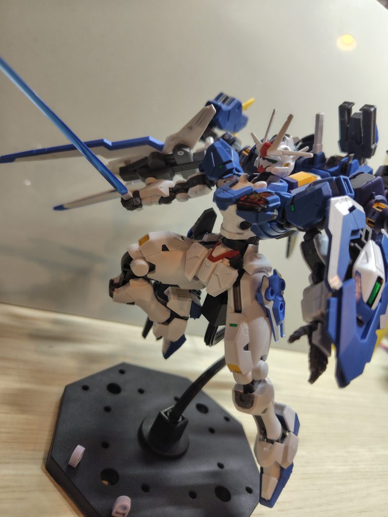 ガンダムエアリアル（改修強化型)