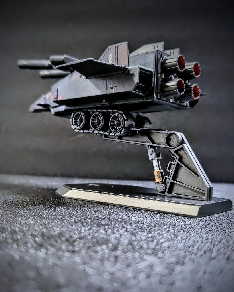 背面カット（別アングル）。