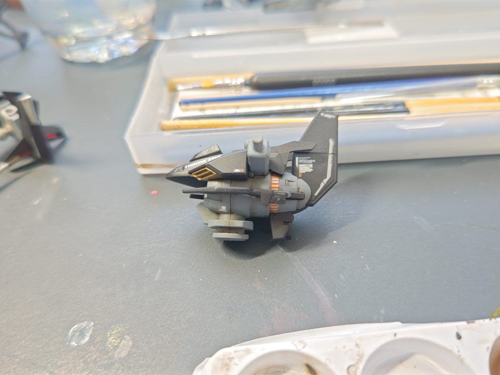 ウェザリングの図ここまで来ていろいろ作業抜けしてるところがあったのですが、もうそういうもんだということで汚してます。