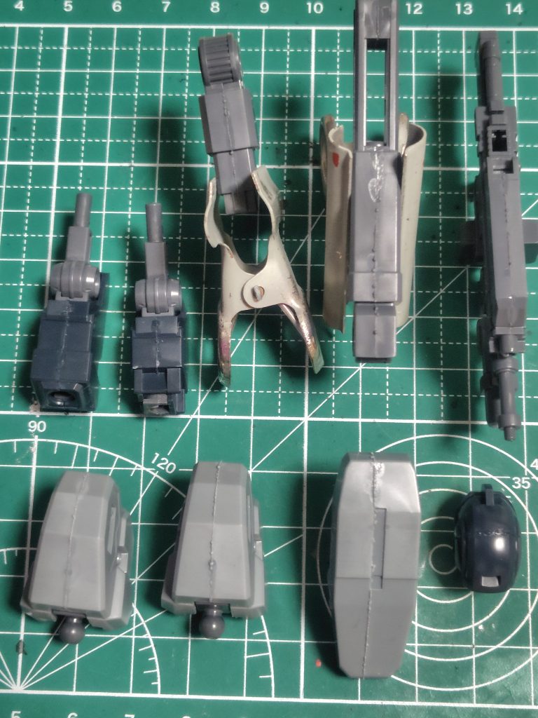 以外と合わせ目が多い。