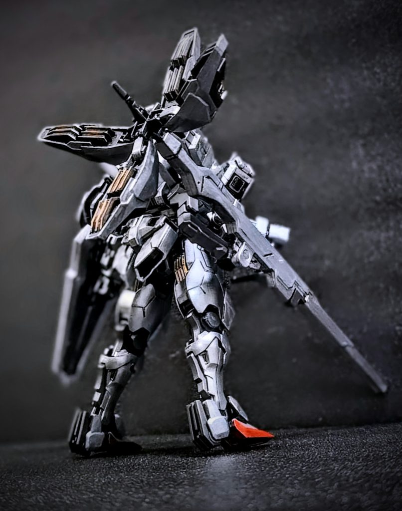 背面カット(別アングル)。